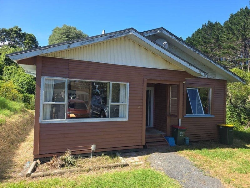 Image 1 of 7
