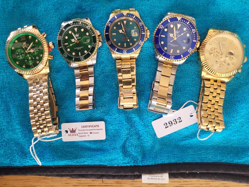 Watch Olevs gold mens Carousel 1