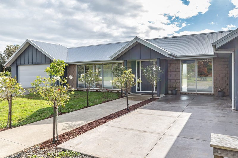 Stunning Home, Stunning Location