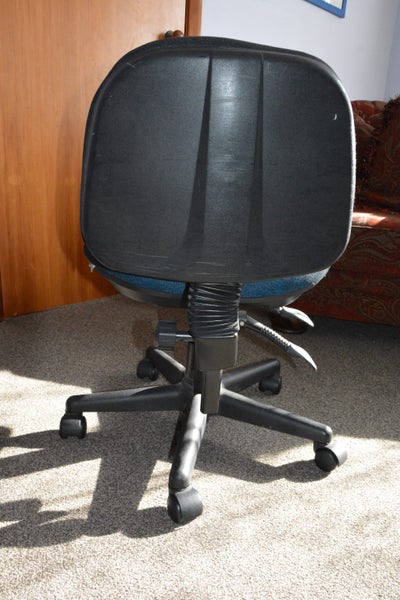Swivel Office Chairs Carousel 1