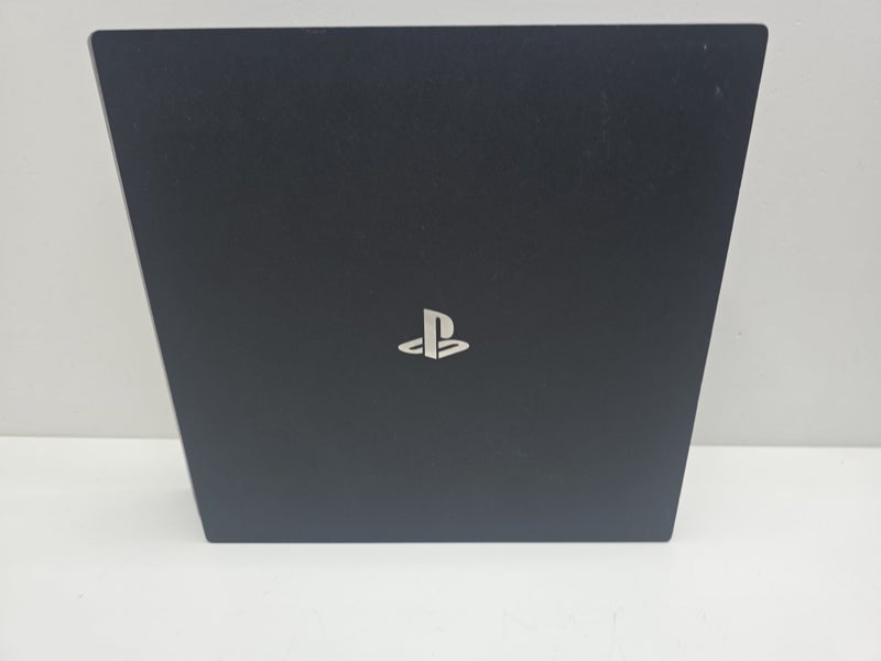 Sony PlayStation 4 Pro – 1TB – CUH-7202B – Jet Black Carousel 1
