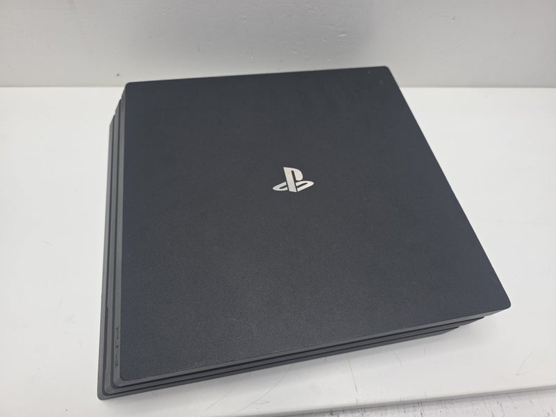 Sony PlayStation 4 Pro – 1TB – CUH-7202B – Jet Black Carousel 2