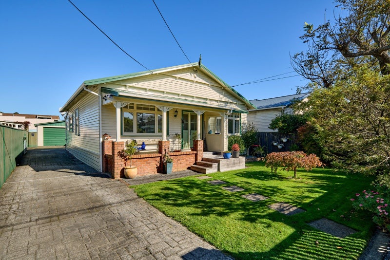 Image 1 of 20