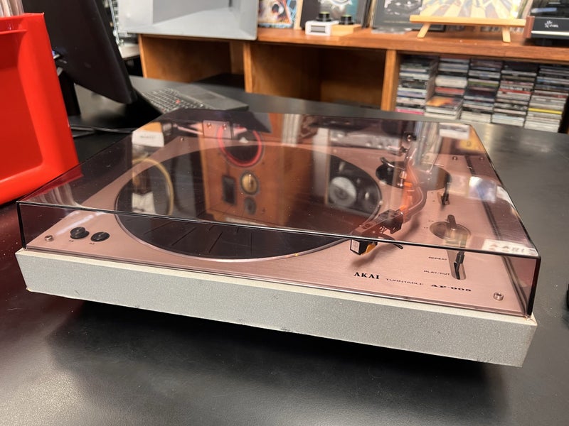 Vintage Akai AP-005 Turntable Carousel 1