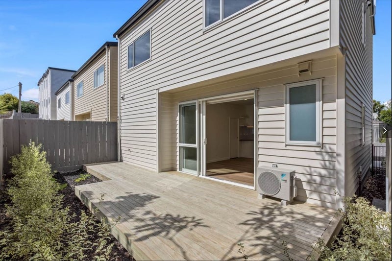 Forrest Hill, 1 bedroom