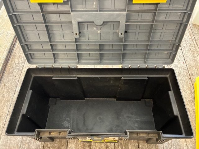 TOOL BOX Carousel 4