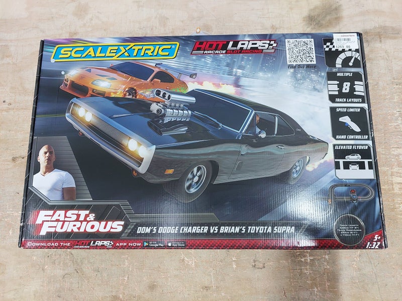 Scalextric Hot Laps Fast & Furious Race Set – 1:32 Scale Carousel 1