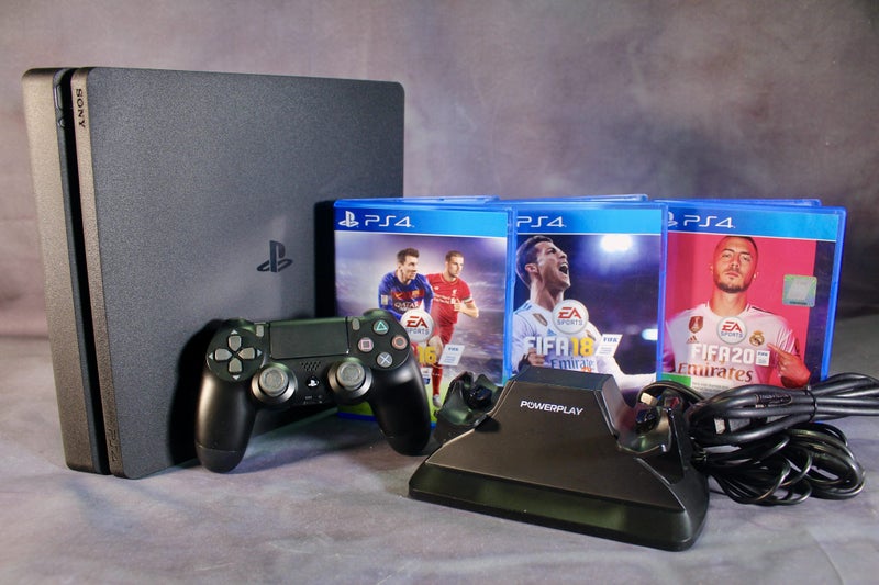 SONY PLAYSTATION 4 BUNDLE 3 PS4 GAMES "AFTERPAY" 500GB AS NEW “BARGAIN" $299 Carousel 1