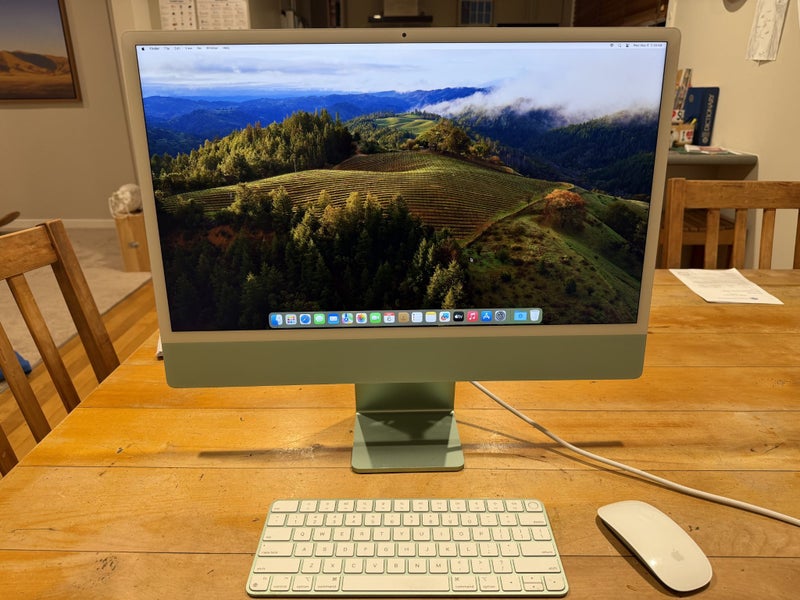 Apple iMac 24-inch M1 2021 – 16GB RAM / 1TB SSD – Green Carousel 1