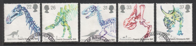 UK - 1991 - Dinosaurs set - FU Carousel 1