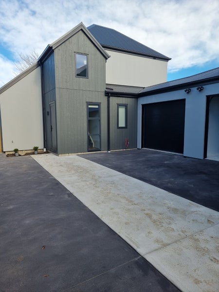 Image 1 of 21