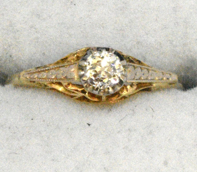 18ct Hand Finished Estate Diamond Solitaire Ring Estate Value $1,850.- Carousel 2