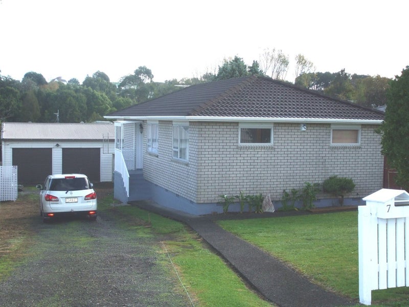 Image 1 of 10