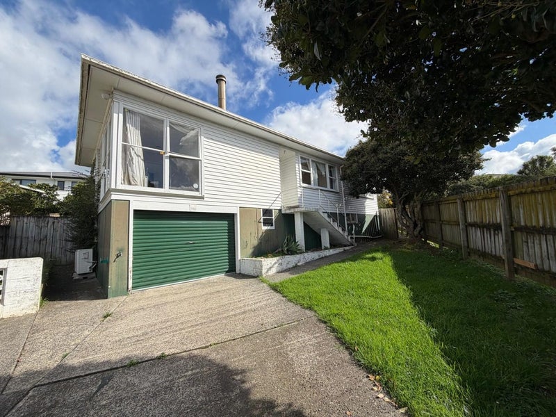 Image 1 of 20