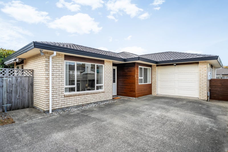 Image 1 of 21