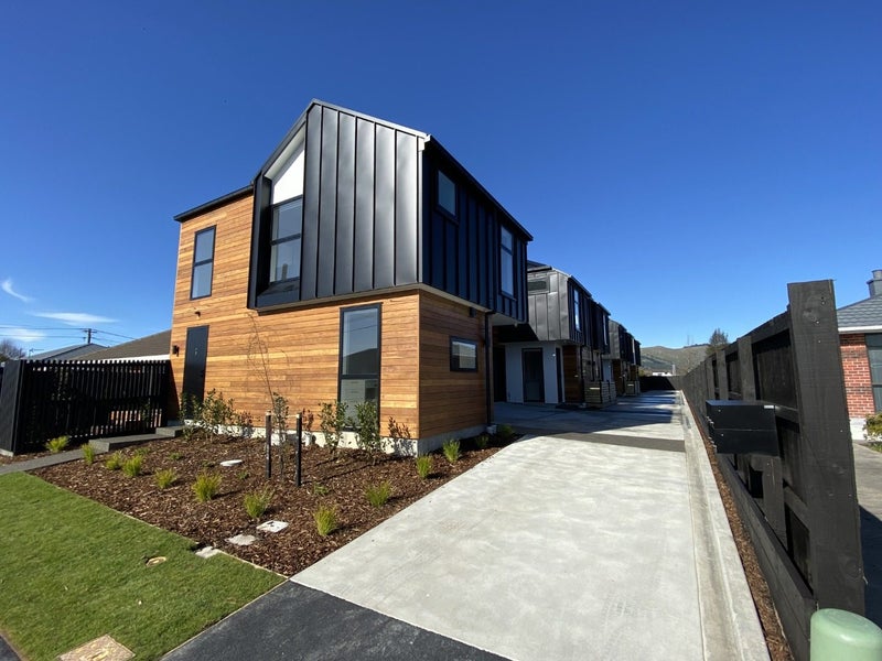 Image 1 of 11