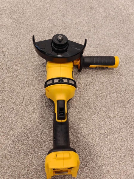 $1 Reserve Dewalt 54V Cordless Angle Grinder DCG418 Skin ONLY with Case Carousel 1