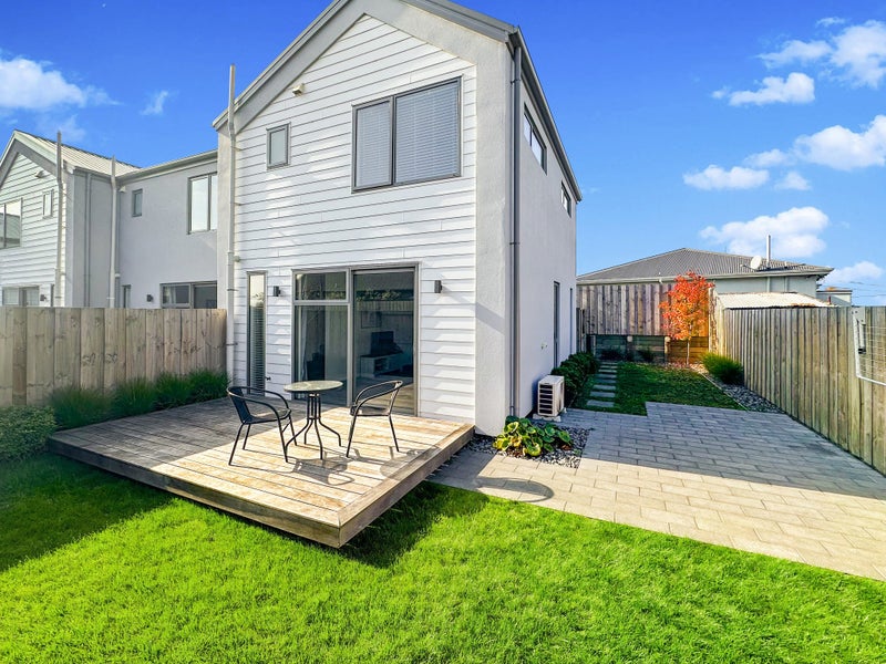 City Fringe Airbnb with Proven Returns image 13