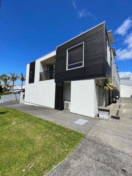 Image 1 of 11