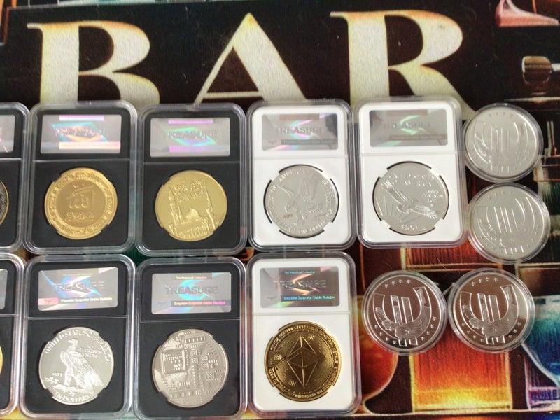 SILVER AND GOLD PLATED COIN COLLECTION UP FOR GRABS $1AUCTION Carousel 6