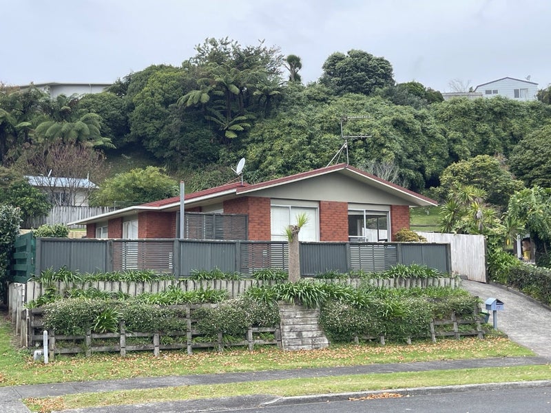 Image 1 of 20