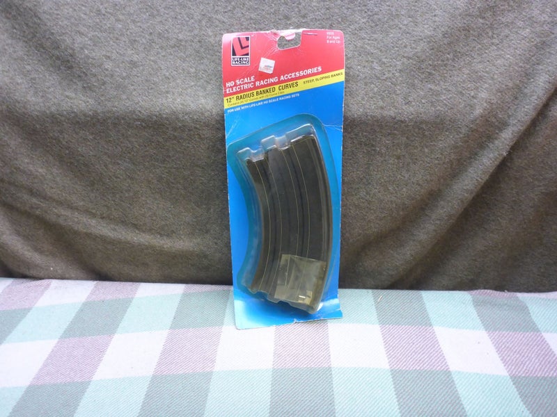 Unopened Life Like Racing HO Scale 12 Inch Radius Banked Curves Slot Car Track Carousel 1