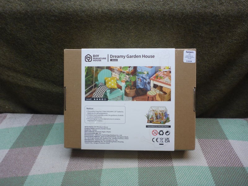 Unopened Rolife Model DIY Miniature House DG163 Dreamy Garden House Model Kit Carousel 6