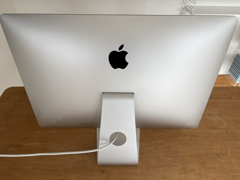 Apple iMac 2020 retina 5k 27 inch still working well. Carousel 2