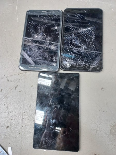 3 x Samsung Galaxy 8" Tablets Carousel 1