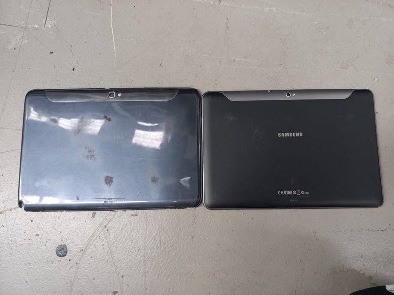 2 x Samsung Galaxy 10" Tablets Carousel 2