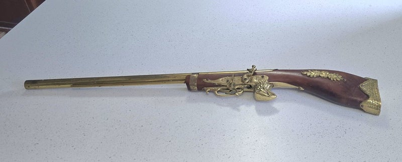 Non Firing decorative Replica $1 Reserve Carousel 9