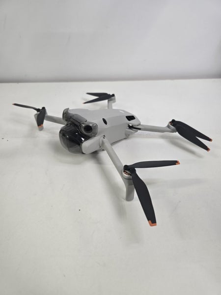 *1$ FAULTY AUCTION* DJI Mini 4 Pro Drone Carousel 2