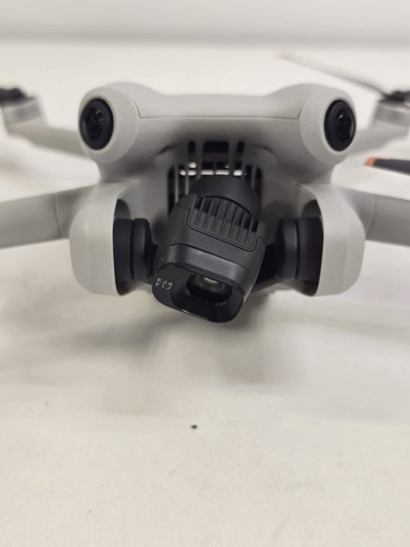 *1$ FAULTY AUCTION* DJI Mini 4 Pro Drone Carousel 4