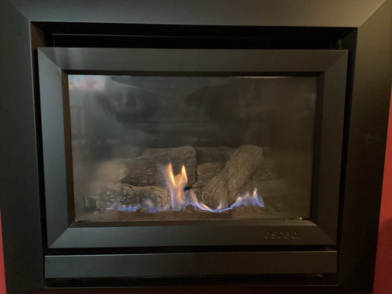 Escea inbuilt gas fire Carousel 2