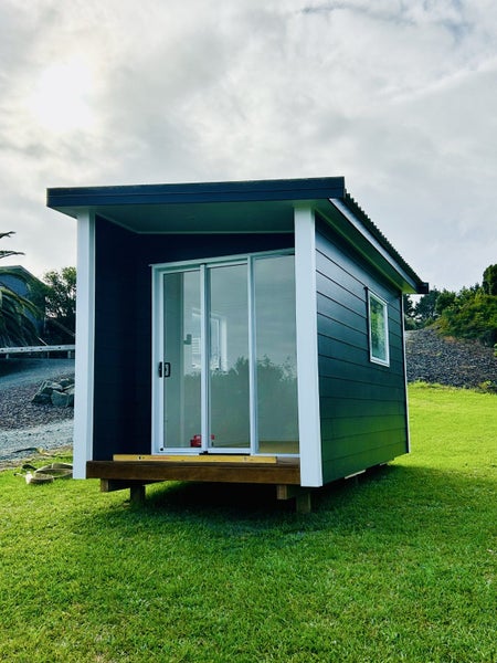 Fully insulated Cabin - Built by Qualified Carpenter Carousel 1