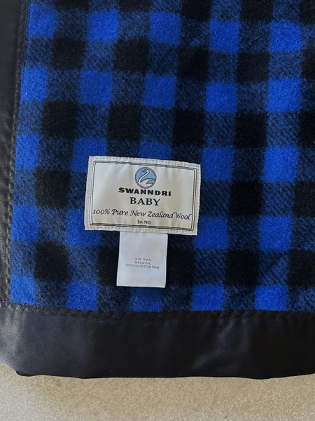 Swanndri baby wool blanket Carousel 1