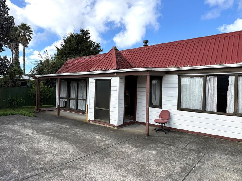 Image 1 of 10