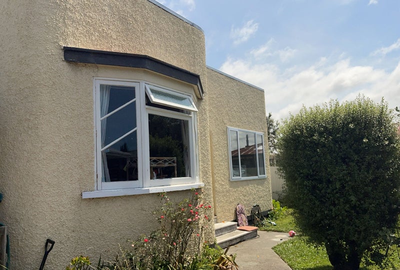 Image 1 of 8