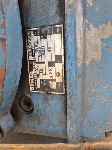 2 Ton Demag P20 Gantry Crane Carousel 2