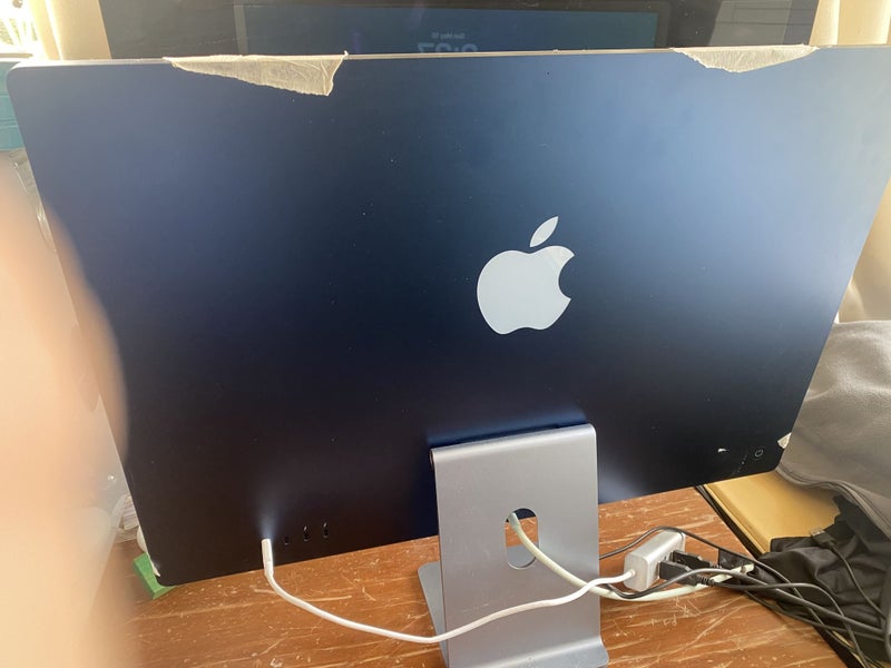 Apple iMac Blue 24 inch M1 - 512 SSD - 8 GB - 4 USB-C + ports FAULTY SCREEN Carousel 2