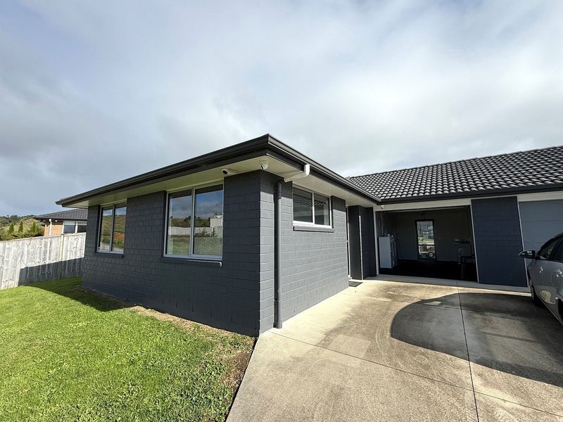 Image 1 of 11