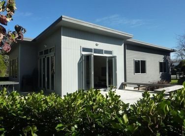 Image 1 of 7