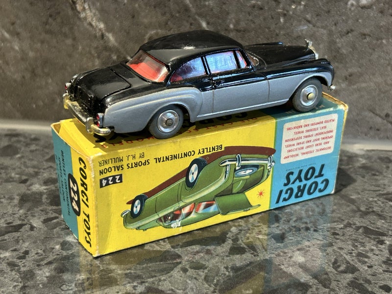 $1 Res BENTLEY CONTINENTAL SPORTS CORGI TOYS. Made in GT BRITAIN. 1/43 #297 Carousel 2