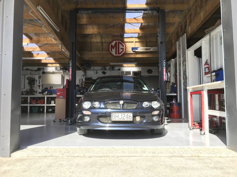 MG Workshop Carousel 2