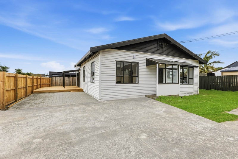 Image 1 of 21