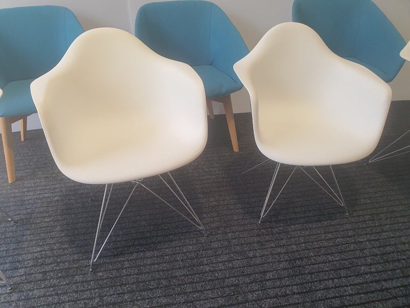 Eames DAR Replica Armchairs, White Shell, Chrome Eiffel Base — Set of 4 Carousel 2