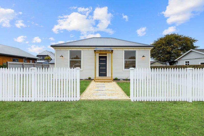 gallery carousel 1