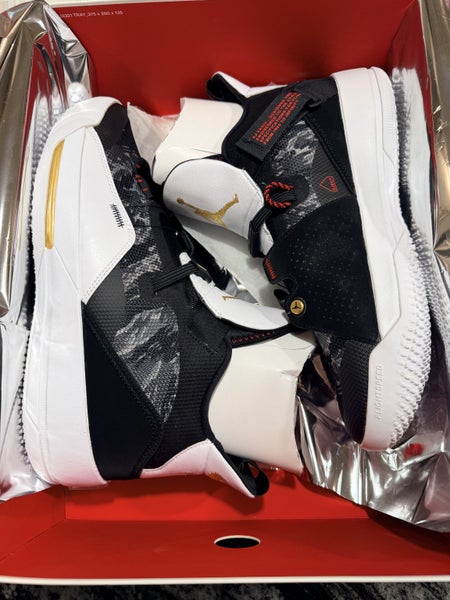 Nike Air Jordan XXXIII