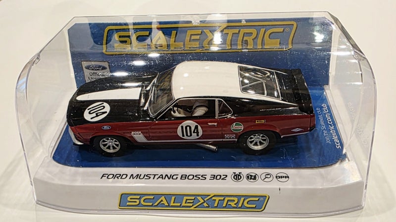 Scalextric Ford Mustang Boss 302 No 104 Carousel 1