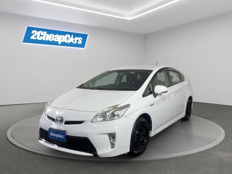 2015 Toyota Prius L